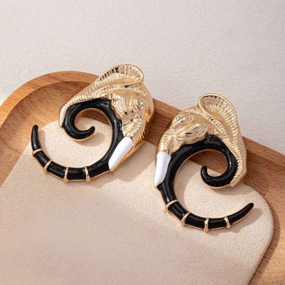 Elephant earrings - Picture 2 of 4